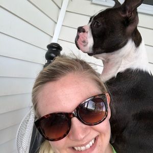 Meet your Posher, Nicole